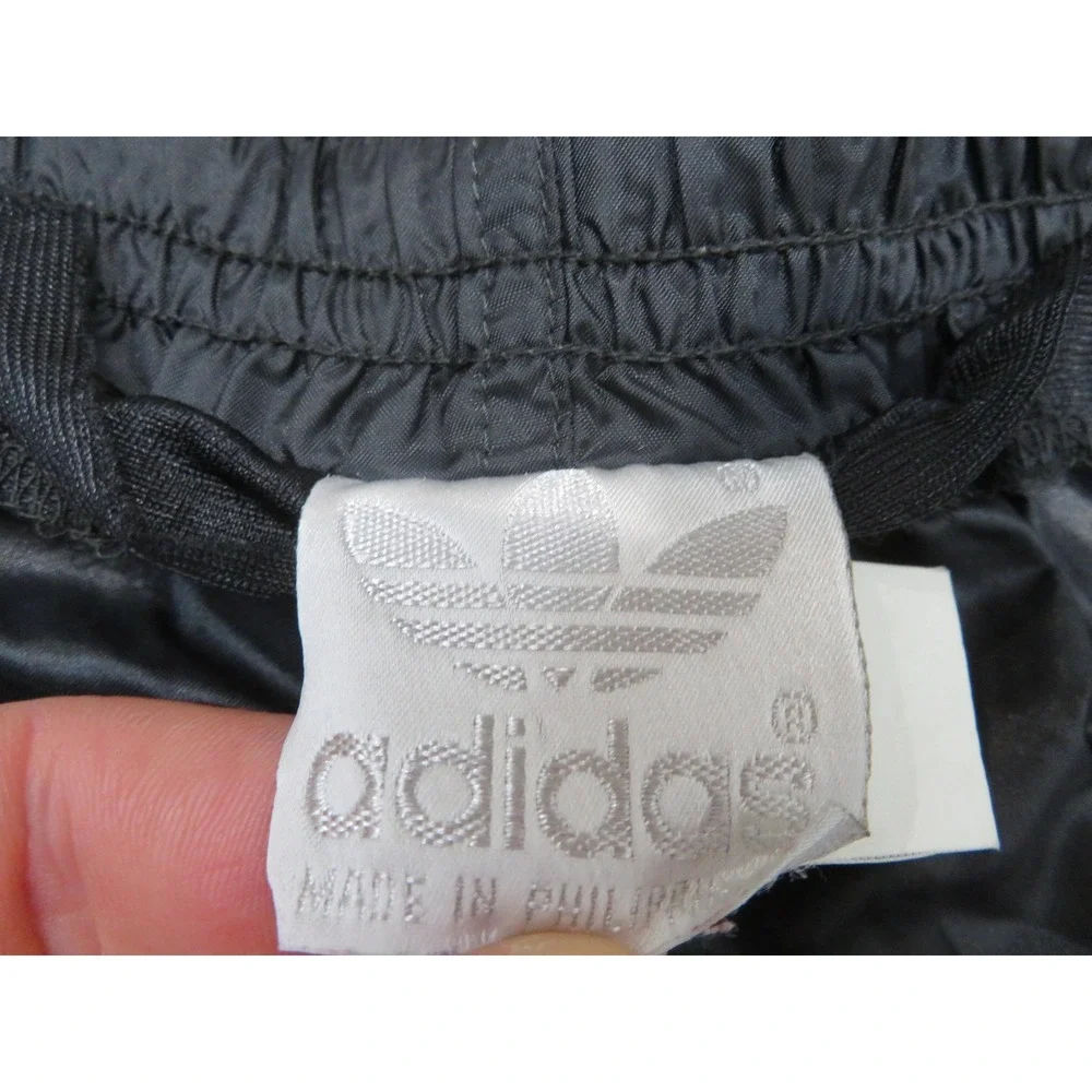 Vintage Adidas Shorts Mens Large Black Nylon Trefoil Logo Soccer Running